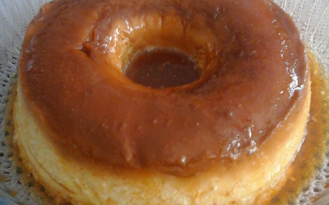 Pudim de leite condensado com creme de leite