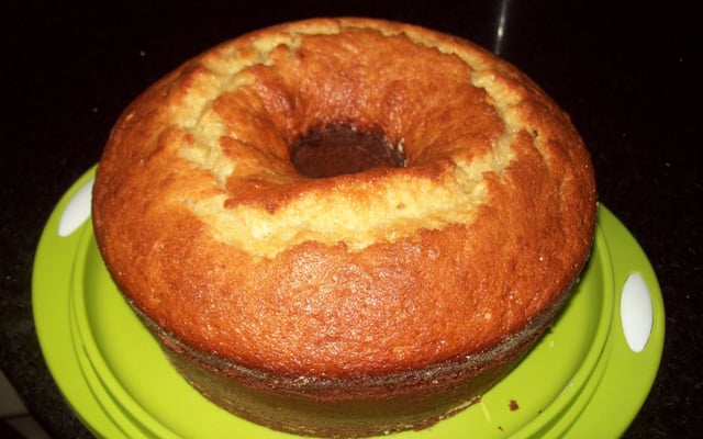 Bolo de banana com farinha de trigo