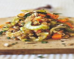 Salada temperada de cenoura e Quinua Real