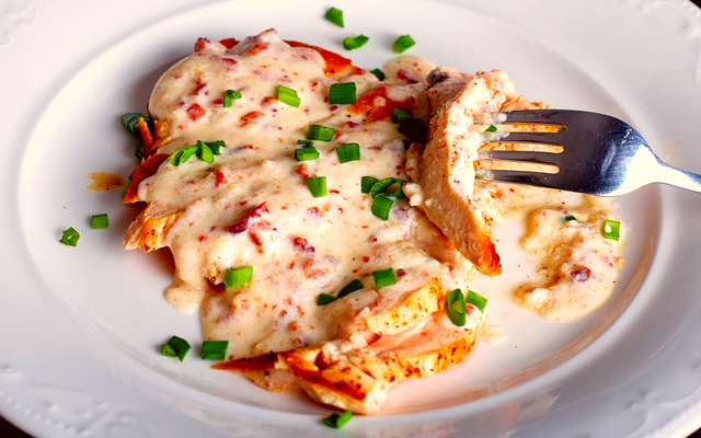 Filé com molho de açafrão