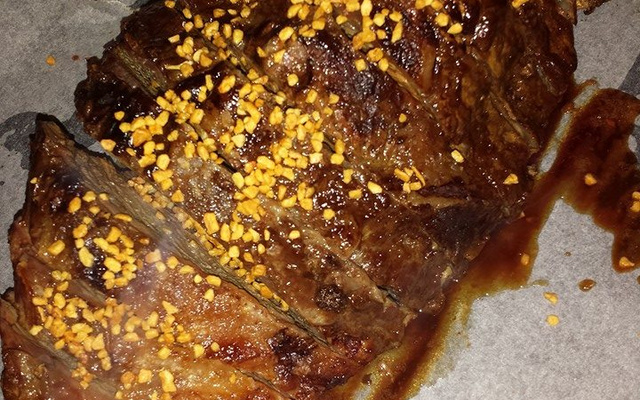 Picanha com queijo e alho ao forno