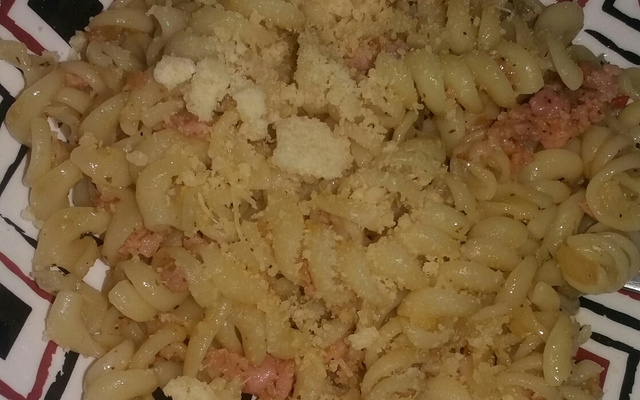 Macarrão com linguiça de churrasco rapidão