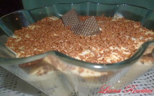 Refrescante de manga com biscoito de chocolate