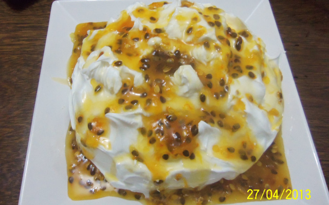 Torta pavê de maracujá