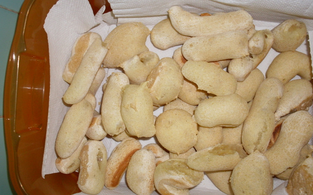 Biscoito de polvilho assado (o verdadeiro biscoito mineiro)