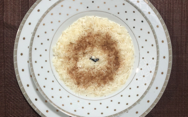 Mingau de arroz cremoso