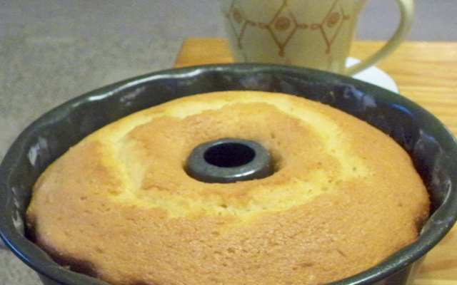 Bolo comum da vovó Keka