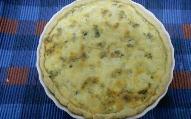 Quiche de queijo e alho poró