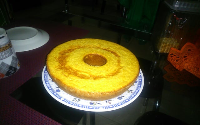 Bolo de milho de lata no liquidificador