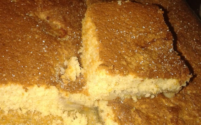 Bolo de fubá com banana