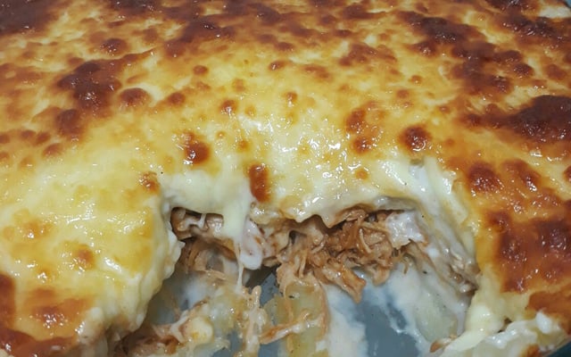 Gratinado de batata com frango