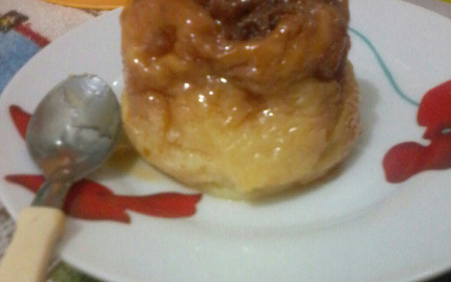 Pudim de caneca no micro-ondas