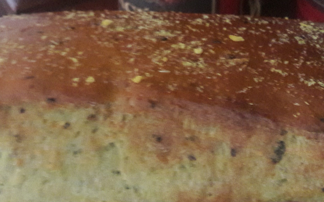 Pão de ervas e especiarias árabes