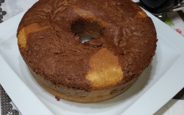 Bolo mármore para lanche