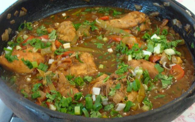 Frango à moda basca