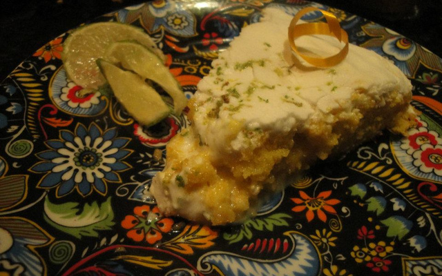 Bolo de limão cremoso