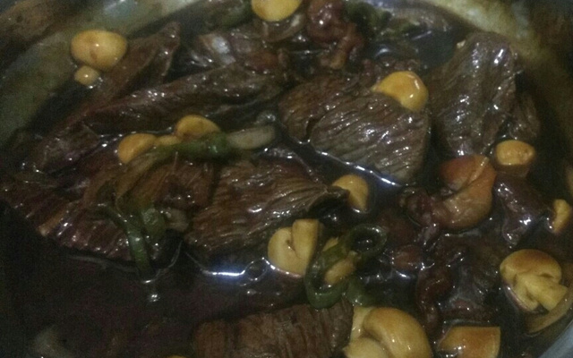 Bife ao molho barbecue