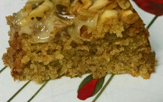 Bolo de aveia e açúcar mascavo