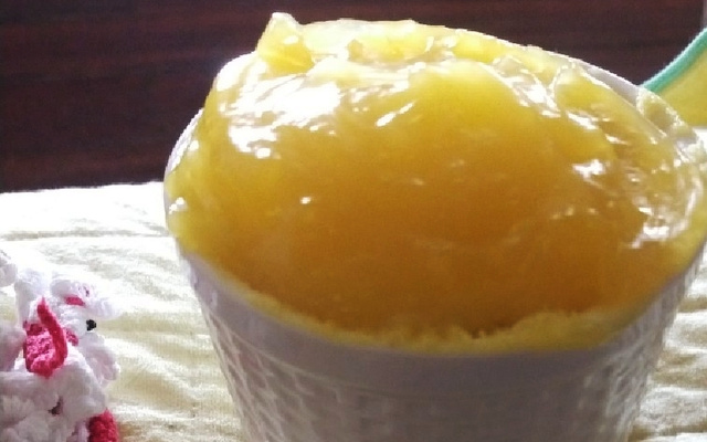 Bolo de laranja de caneca