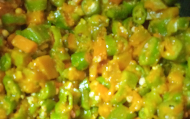 Refogado de quiabo com abóbora