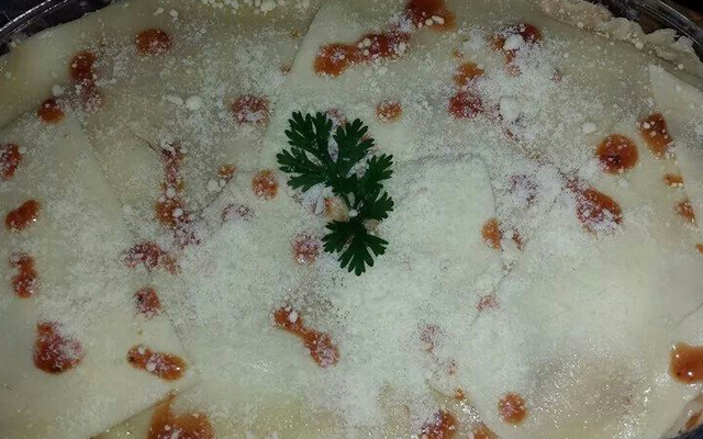 Lasanha de frango ao molho branco