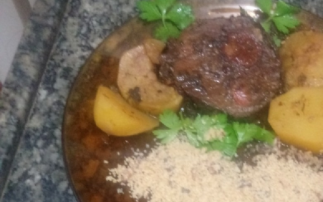 Carne assada recheada