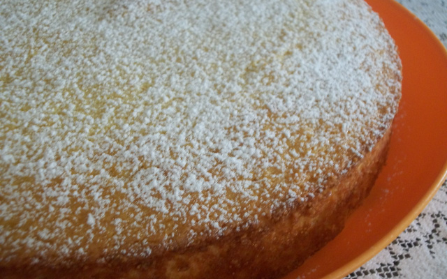 Bolo de milho verde com fubá