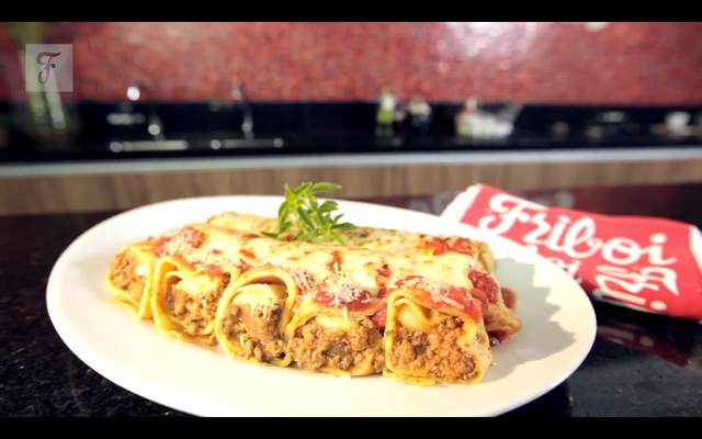 Panqueca de carne Friboi por Wagner Vicente