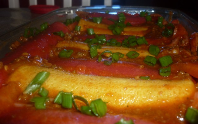 Panquecas coloridas ao molho