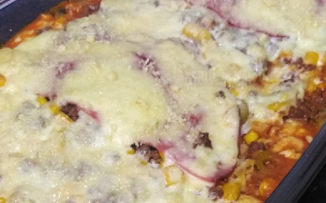 Lasanha de carne moída pratica