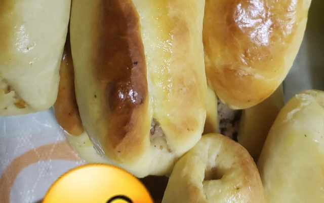 Esfiha de carne temperada