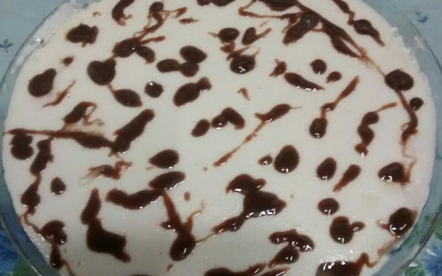 Pavê misto de biscoito de maisena