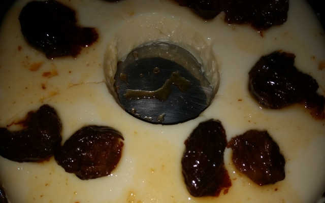 Manjar de coco com calda de abacaxi