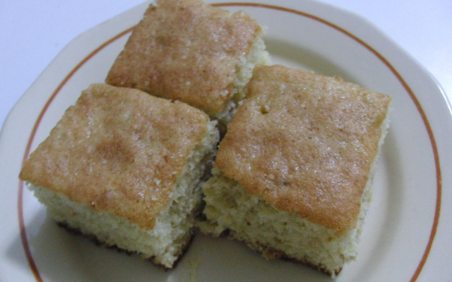 Bolo fofo de acerola