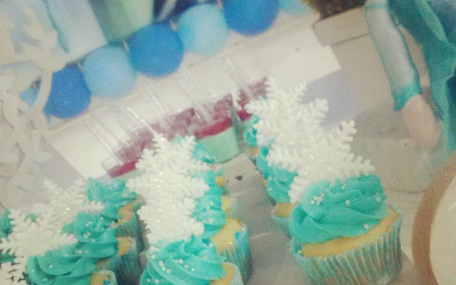 Cupcake frozen