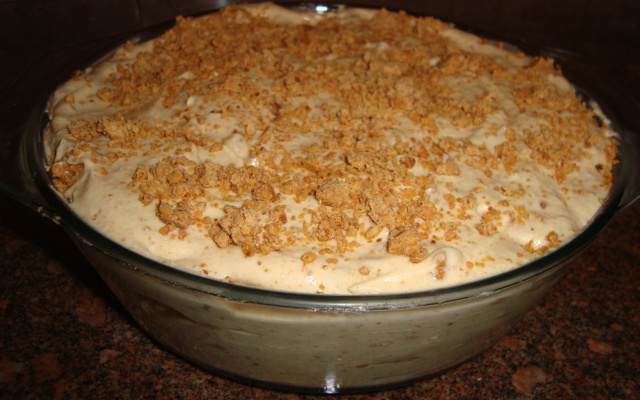 Pavê cremoso de paçoquinha