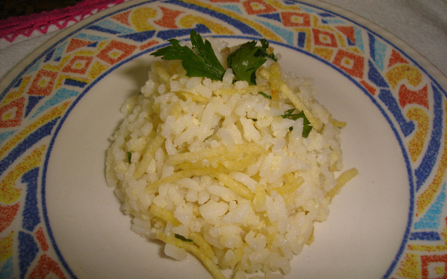 Arroz amanhecido com ovos