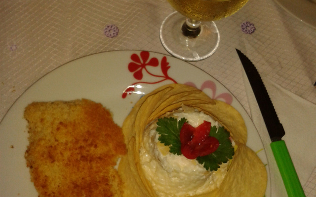 Filé de peixe empanado com pão de forma