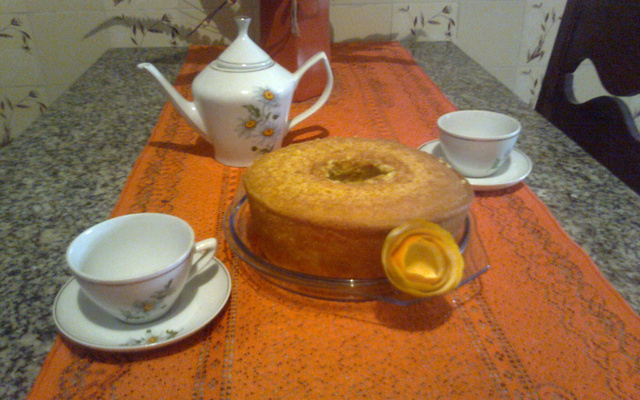 Bolo da casca de laranja da Gê