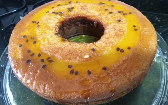 Bolo de maracujá de liquidificador fácil