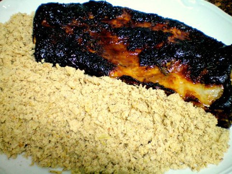 Costelinha de porco assada com mel e limão