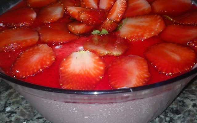 Mousse de morango com gengibre