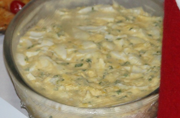 Maionese de mandioquinha com ovos