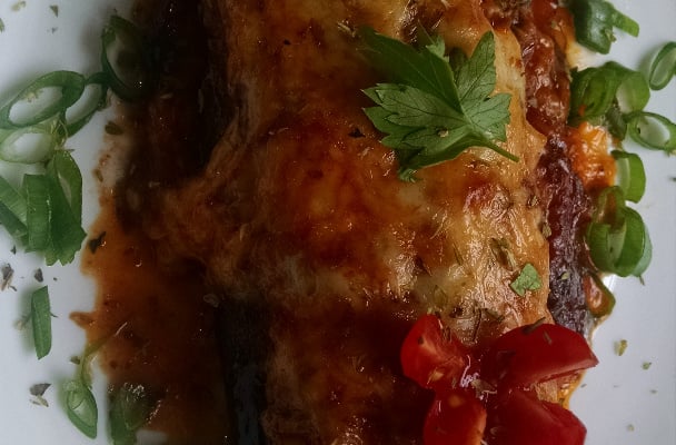 Canoa de berinjela recheada