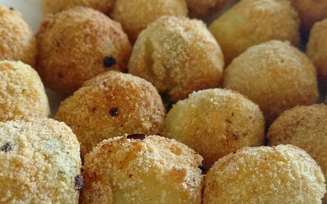 Bolinho de batata com peixe