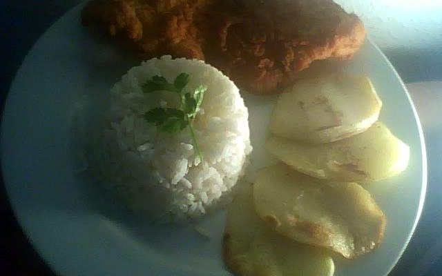 Filé de peixe à milanesa