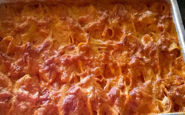 Conchiglione recheado de presunto e mussarela