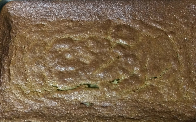 Bolo de banana comprida (banana da terra)