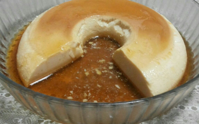 Pudim de leite ninho