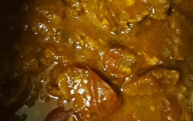 Carne no creme de cebola